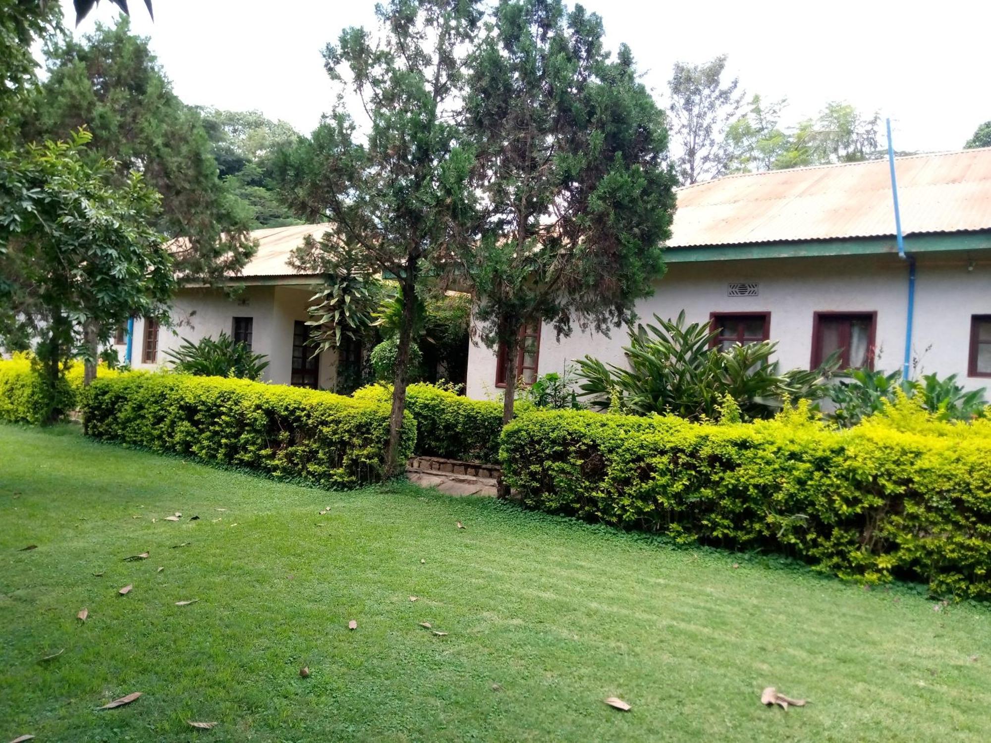 Ngorongoro Camp And Lodge 카라투 외부 사진